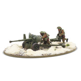 6 pdr anti-tank gun with British infantry (winter) crew