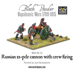 Napoleonic Russian 12 pdr cannon 1809-1815 with crew firing