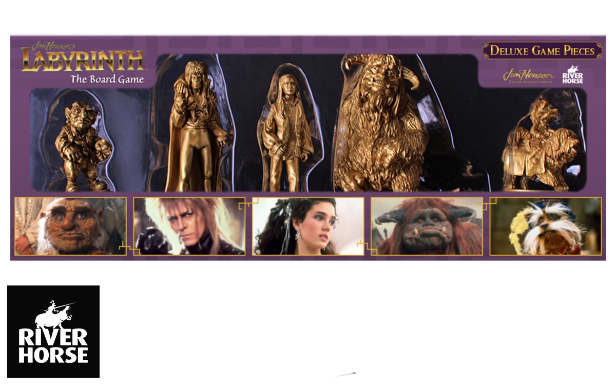 Labyrinth Deluxe game pieces